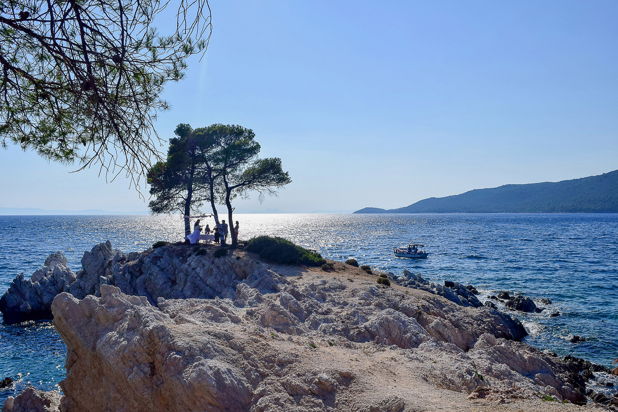 Book your wedding day in Three Trees Amarantos Rock Skopelos